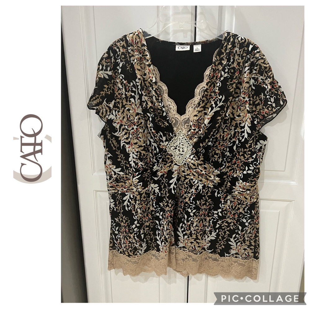 🔴 Cato woman’s blouse size XL